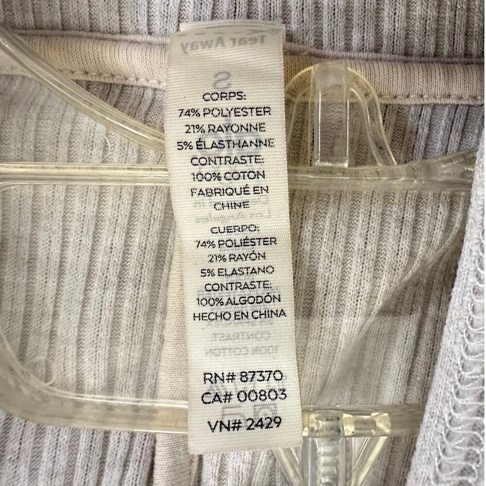 Alo Yoga Muse cropped hoodie size Small - Picture 9 of 9